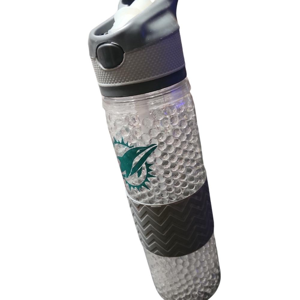 Nwot Miami dolphins freezer tritan water bottle - Picture 2 of 8